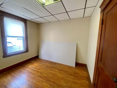 31 Arthur St, Worcester MA 01604-3807 exterior