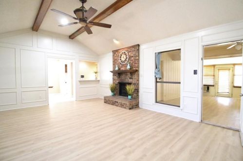 2710 Stoneridge Dr, Garland TX  75044-7036 exterior