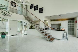 1689 Maryland Ave, Phoenix, AZ 85015-1403