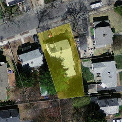 12 Chaske Ave, Newton MA 02466-1104 aerial view