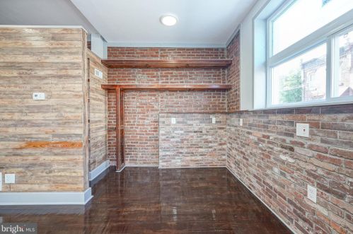 1815 20 St, Philadelphia PA 19145-2048 exterior