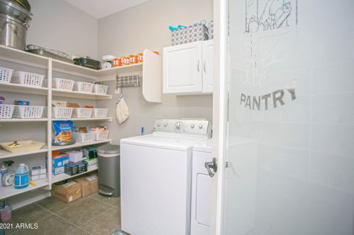 35318 31st Dr, Phoenix AZ  85086-2127 exterior