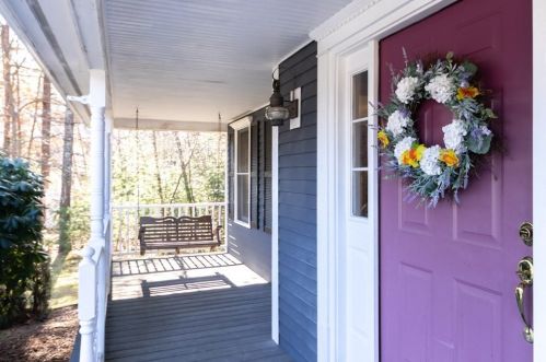 10 Calthrop Dr, East Bridgewater, MA 02324-2892