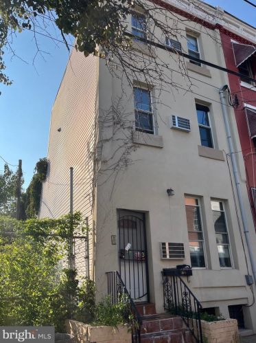 2318 16th St, Philadelphia, PA 19132-4401