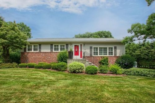 191 Lowell St, Methuen, MA 01844-7018