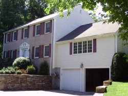 71 Donna Rd, Newton, MA 02459-2804