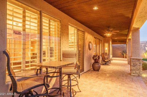 27417 60 Ln, Phoenix AZ 85035-4824 exterior