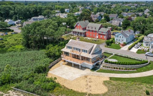 34 Holway St, Chatham MA  02633-2415 exterior