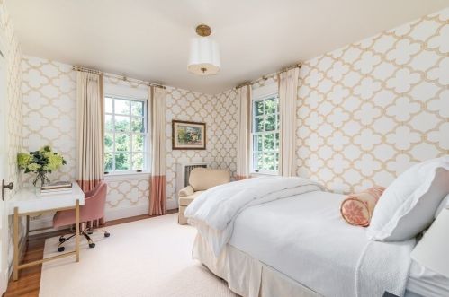 15 Mansion Dr, Topsfield MA 01983-1109 exterior