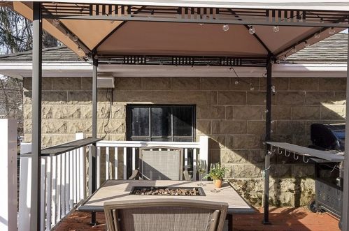 442 Central St, Winchendon MA 01475-1607 exterior