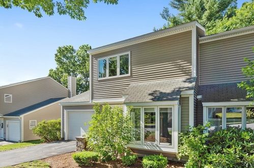 23 Oakwood Ln, Worcester MA 01604-2658 exterior