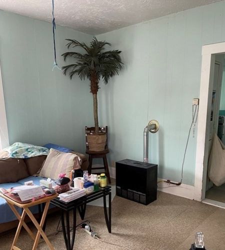 170 Canterbury St, Worcester, MA 01603-2837