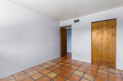 1743 Butler Dr, Phoenix AZ 85051-4739 exterior