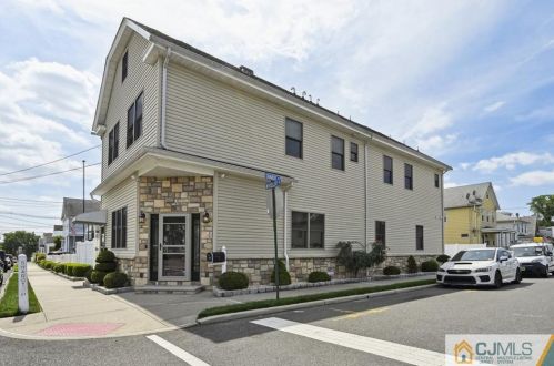 49 Wheeler Ave, Carteret NJ  07008-2825 exterior