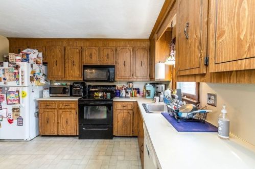 62 Rowena Ave, Whitman, MA 02382-2544