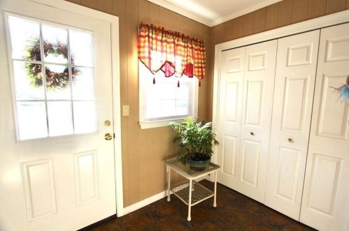 1 Main St, Groveland MA 01834-1415 exterior