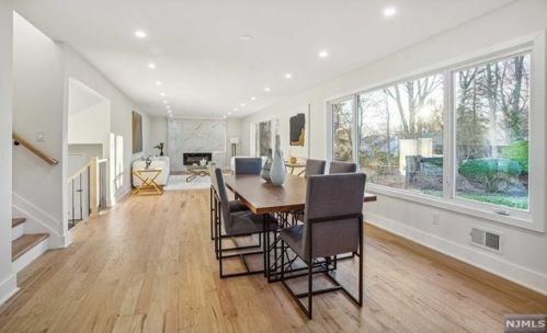 135 Knickerbocker Rd, Cresskill NJ  07626-2439 exterior