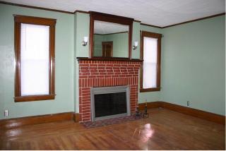 92 Everett St, Lawrence MA  01843-1111 exterior