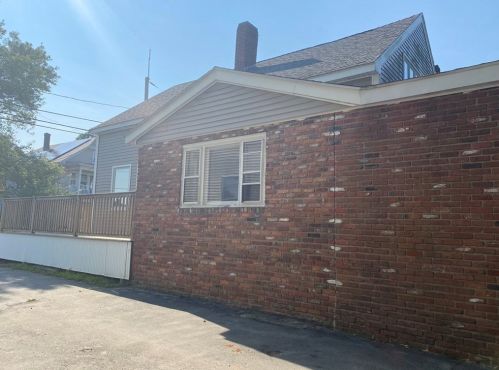 570 Shawmut Ave, New Bedford, MA 02740-4619