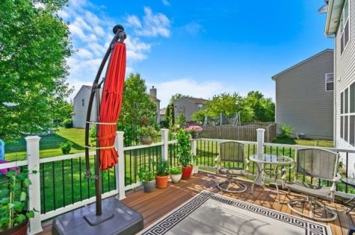 265 Hanburg Ln, Lemont IL 60440-6193 exterior