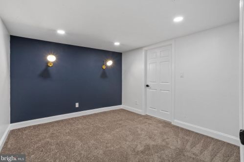 1 18th St, Burlington NJ  08016-4605 exterior