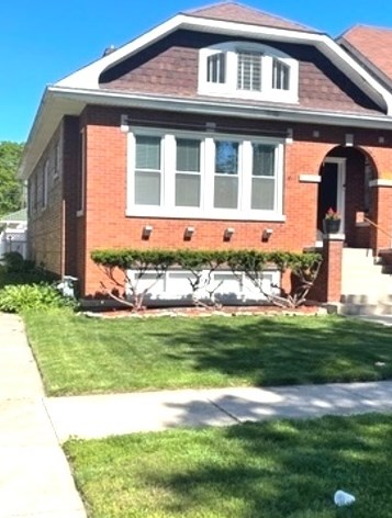 2311 Kenilworth Ave, Forest View, IL 60402-2214