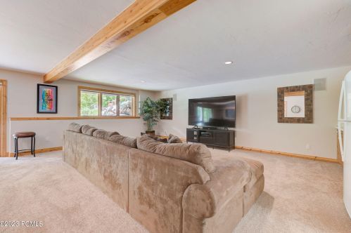 7794 Pinebrook Rd, Park City UT 84098-5348 exterior