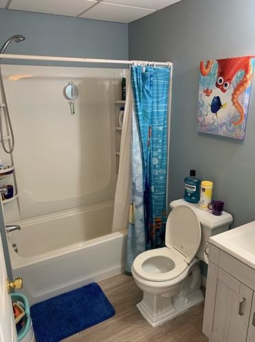 178 Mott St, Fall River MA 02721-2716 exterior