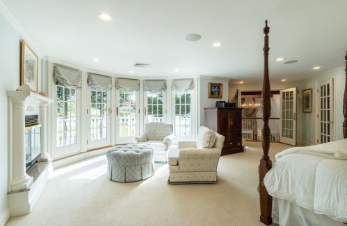 61 Brg St, Hingham MA 02061-2333 exterior