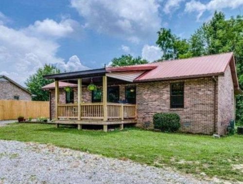 816 Poplar St, Monterey, TN 38574-3269