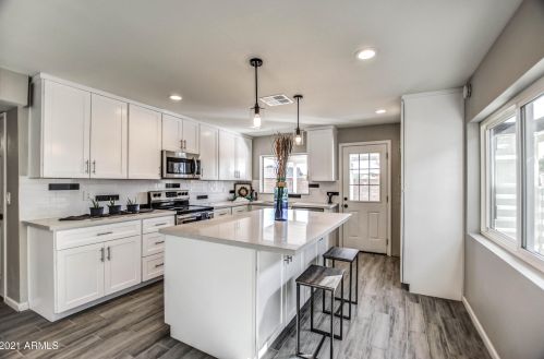 3155 Altadena Ave, Phoenix AZ 85029-3211 exterior