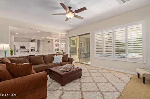 26518 51st Dr, Phoenix AZ  85083-1274 exterior