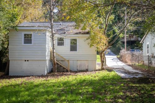 116 Holly Rd, Atlanta GA 30314-2002 exterior