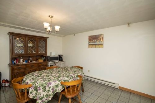 95 Copley Dr, Taunton MA 02780 exterior