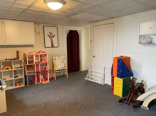 244 Pleasant St, Arlington MA  02476-8134 exterior