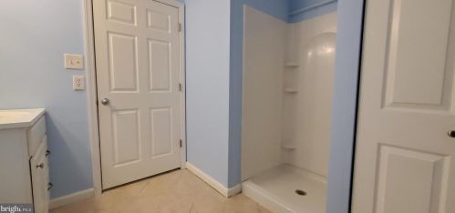 1411 Tristram Cir, West Deptford NJ  08051-2262 exterior