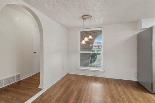 2009 Vail Dr, Garland TX  75044-6790 exterior