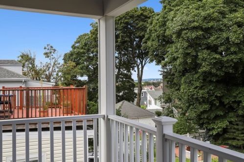 48 Harley Ave, Everett MA  02149-1302 exterior