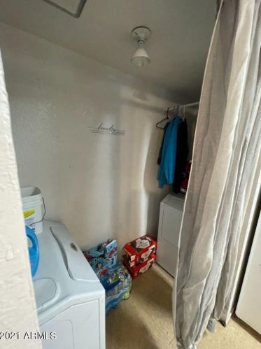 2725 Beck Ln, Phoenix AZ 85032-4255 exterior