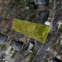 29 Burr Rd, Newton MA 02459-1403 aerial view