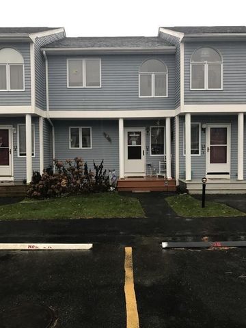 2743 Cranberry Hwy, Wareham MA  02571-1069 exterior