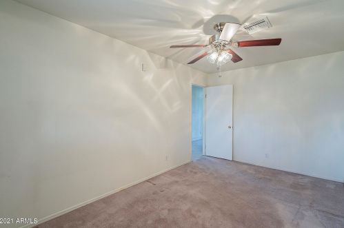 3910 Edgemont Ave, Phoenix AZ 85035-1533 exterior