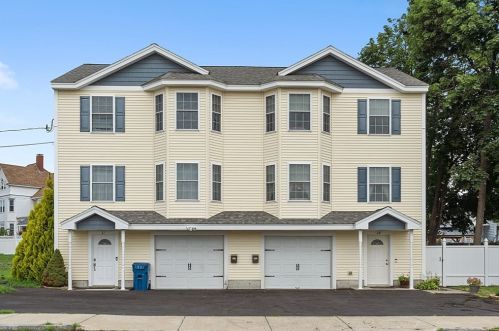 29 Grafton St, Lawrence MA 01843-2825 exterior