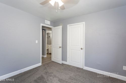 2014 51 Dr, Phoenix AZ 85035-1902 exterior