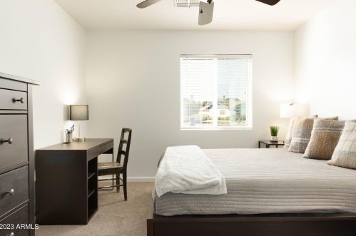 526 Butler Dr, Phoenix AZ 85051-4650 exterior