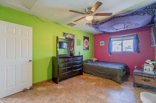 3013 Aster Dr, Phoenix AZ 85032-7332 exterior