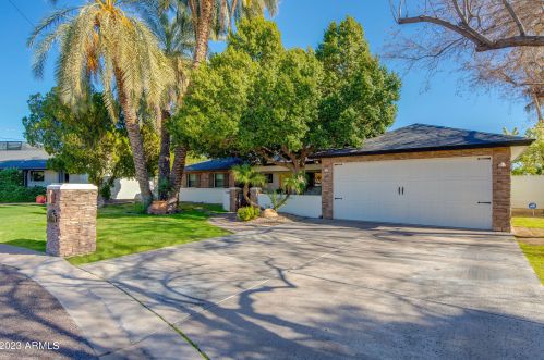 5307 32nd Pl, Phoenix, AZ 85018-1408