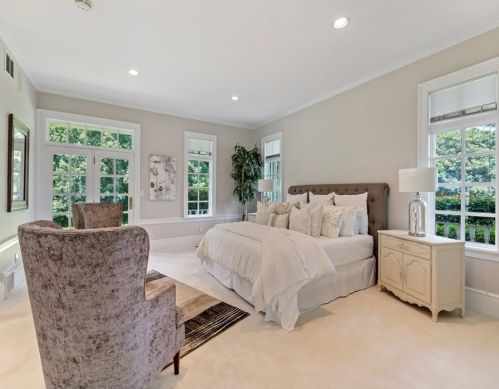 3 Glenwood Rd, Southborough MA 01772-1127 exterior