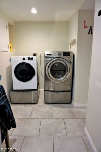 87 Brg St, Belleville NJ 07109-2429 exterior