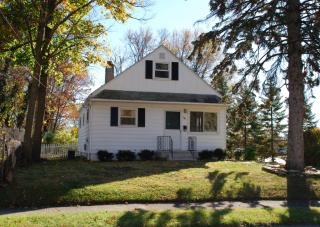 981 Northridge Rd, Columbus, OH 43224-2675